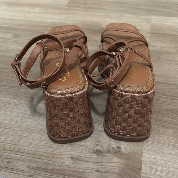 NWT Circus NY Odette Women's Sandals Sz 9 - Picture 4 of 6